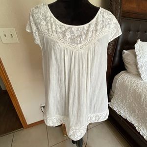 Jessica Simpson Short Sleeve Top Size 1X